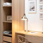 Sea View - 1 Bedroom Appartement *