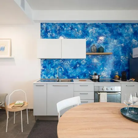 Sea View - 1 Bedroom *